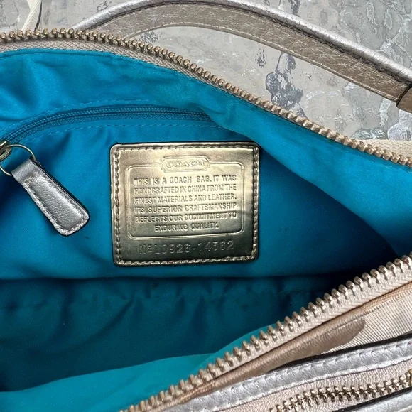 Coach Poppy Handbag - Picture 4 of 4